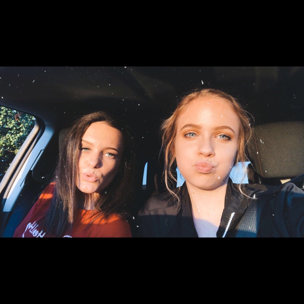 Meet your Posher, Hannah